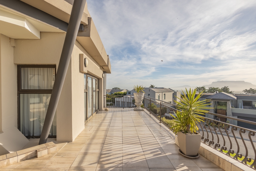 4 Bedroom Property for Sale in Baronetcy Estate Western Cape
